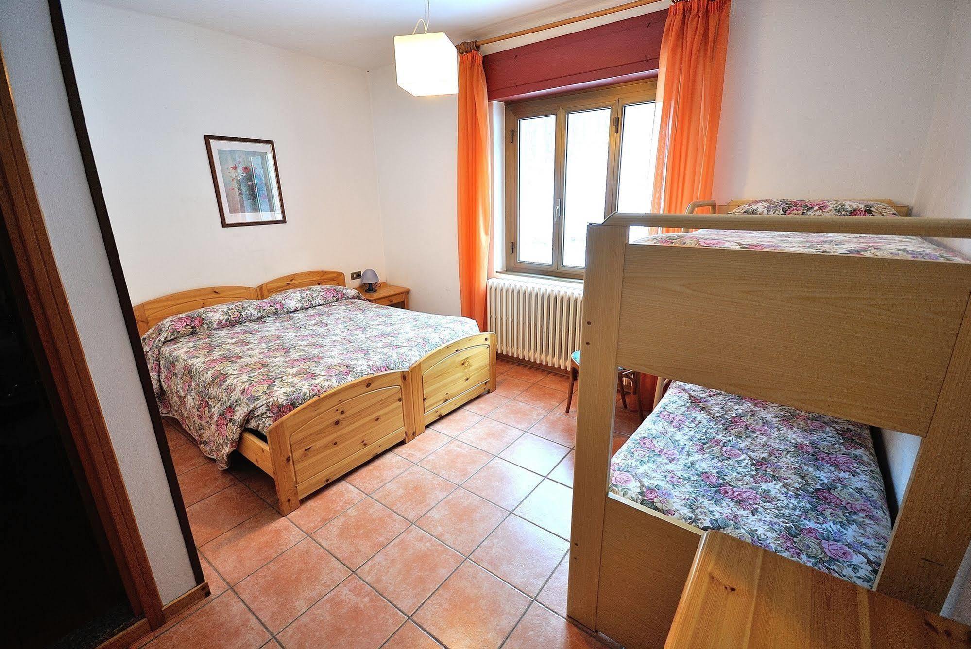 Albergo Morandi Valbondione Exterior photo