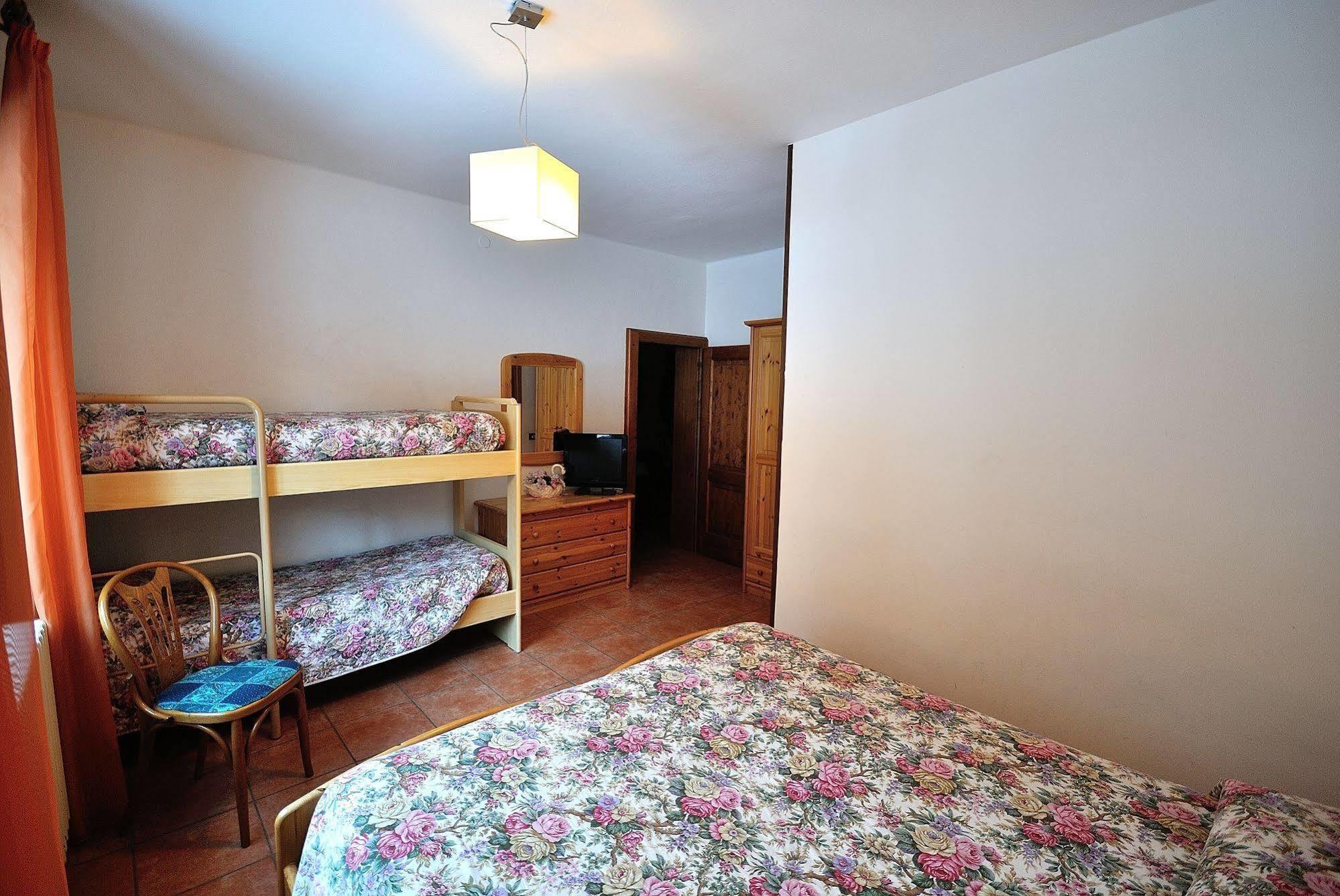 Albergo Morandi Valbondione Exterior photo